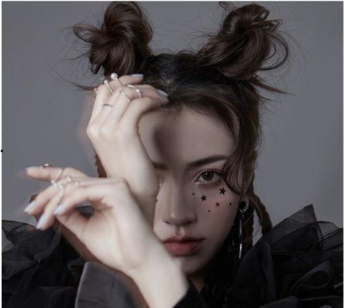 刘思瑶吃瓜网红是谁,她与神秘吃瓜网红的幕后故事  第1张